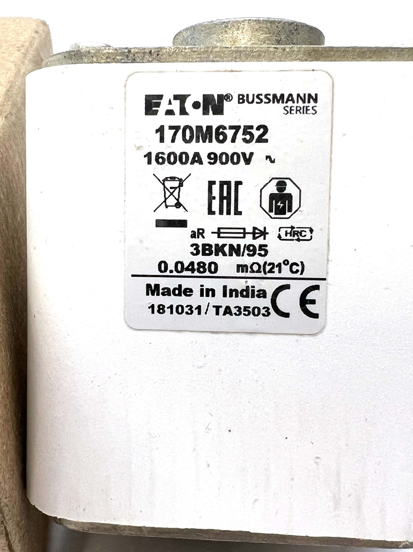 EATON BUSSMANN 170M6752 High Speed Square Body Fuse 700V (UL) 690V (IEC) 1600AMP
