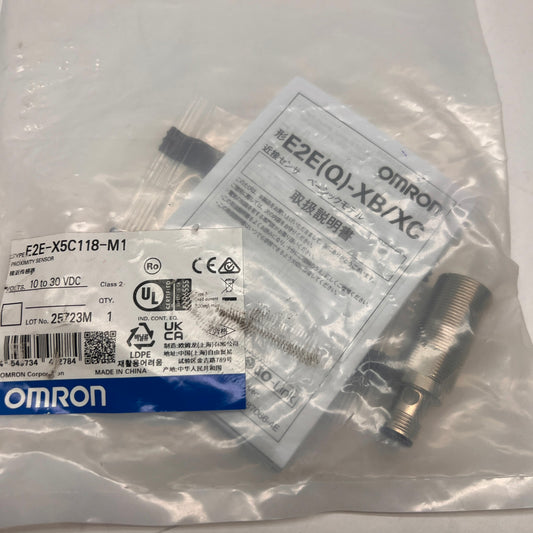 OMRON E2E-X5C118-M1 Industrial Proximity Sensor 10-30VDC New