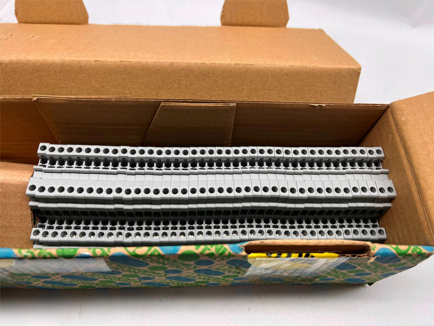 PHOENIX CONTACT UT 4-L/L Multi-level 26-10 AWG Terminal Block 3214362 40 Each