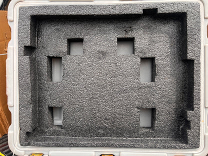 HARDIGG Heavy Duty Military Footlocker Waterproof Case 23"X18"X9" Foam Inserts